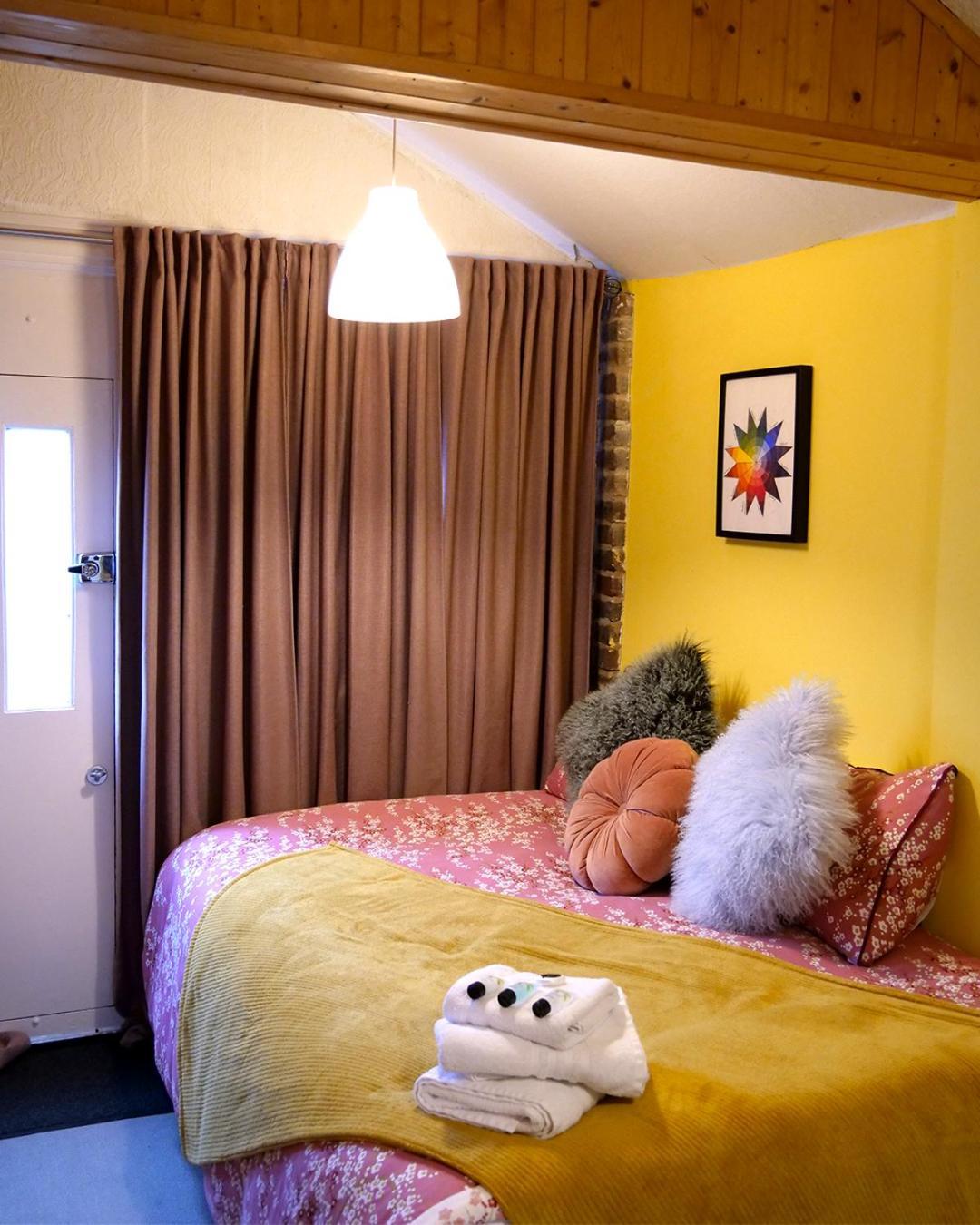 La Estrella Apartment Beckenham Luaran gambar